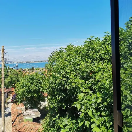 кулата Апартамент *